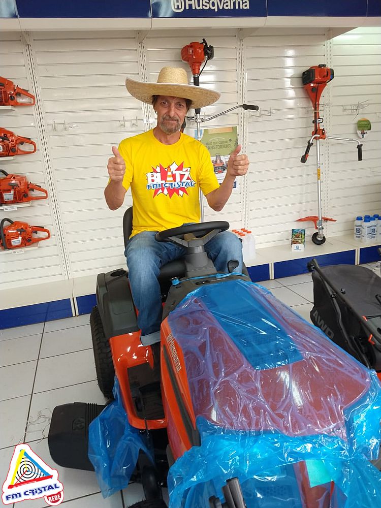 BLITZ CRISTAL NA DIAFER ITAPEVA Fotos FM Cristal 93,5 MHz Todo