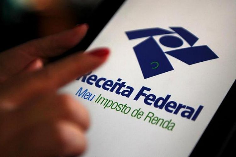 Receita paga nesta terça restituições do 5º lote do IR 2019