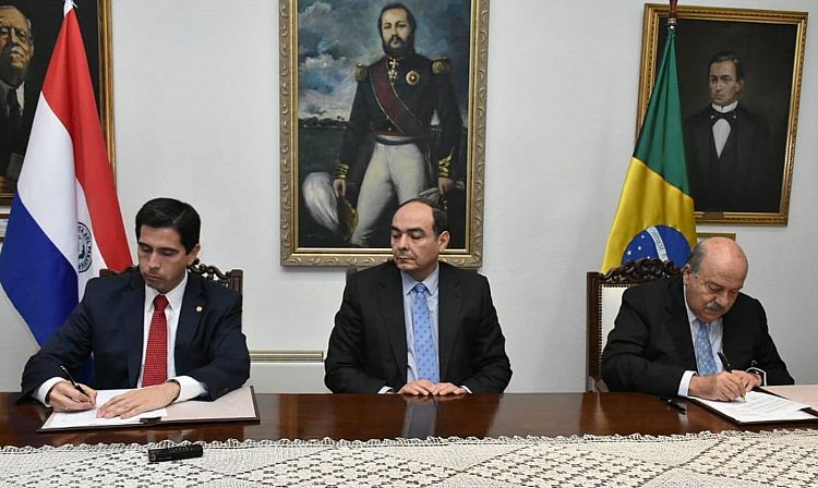 Brasil e Paraguai anulam acordo sobre Itaipu, e risco de impeachment de Abdo é afastado