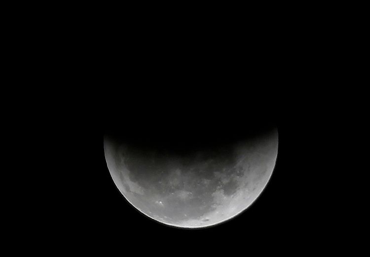 Eclipse parcial da Lua poderá ser visto em todo o Brasil