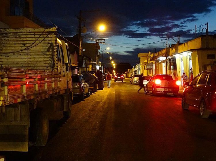 Obra de recapeamento da Rua Felipe Vita chega ao fim